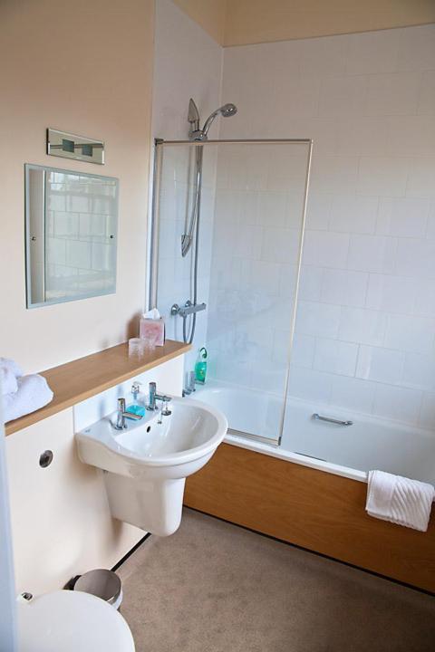 Ecclefechan Hotel エクステリア 写真